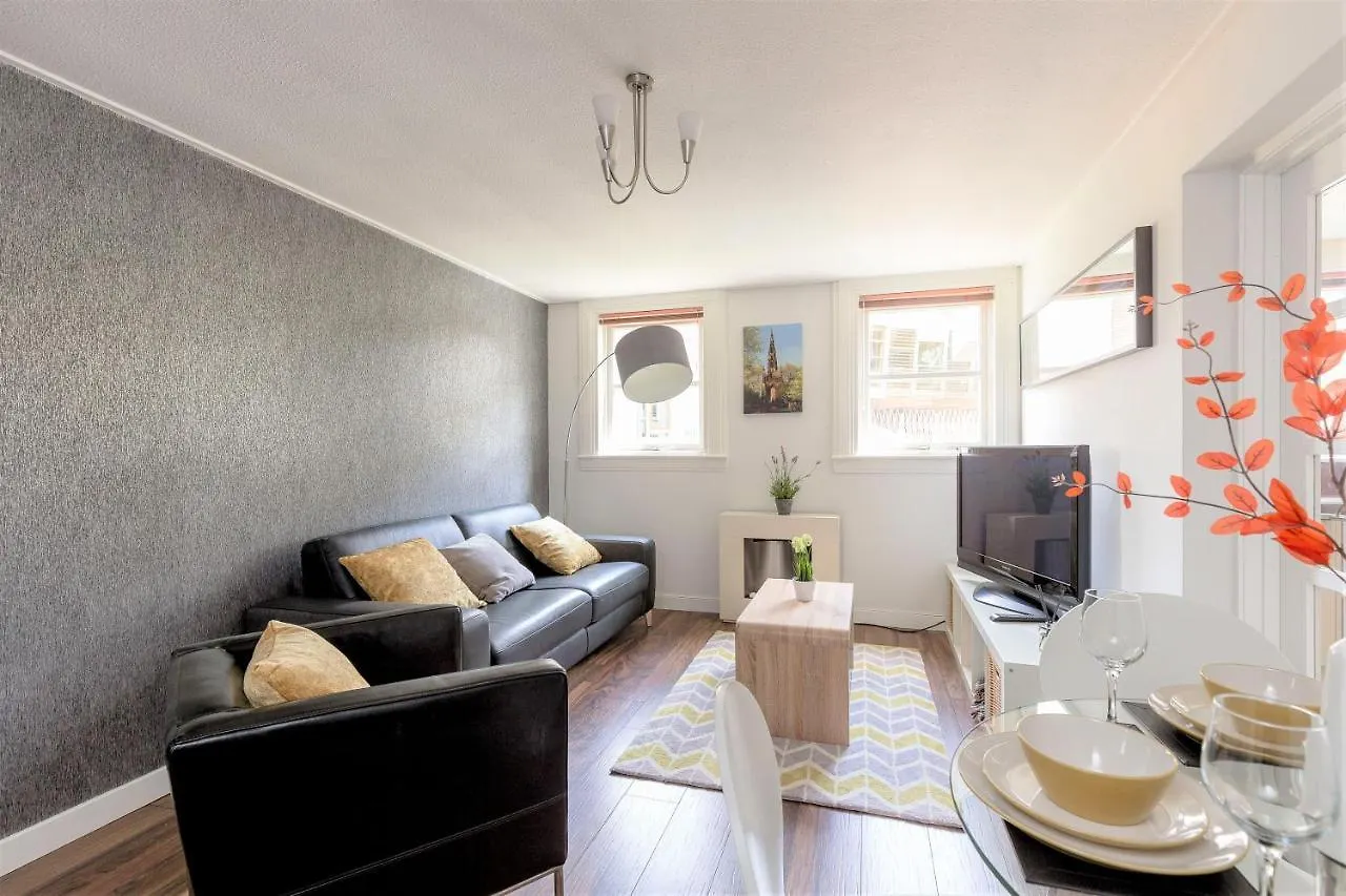 Stunning 1 Bed At Holyrood Palace & Arthurs Seat Edimburgo