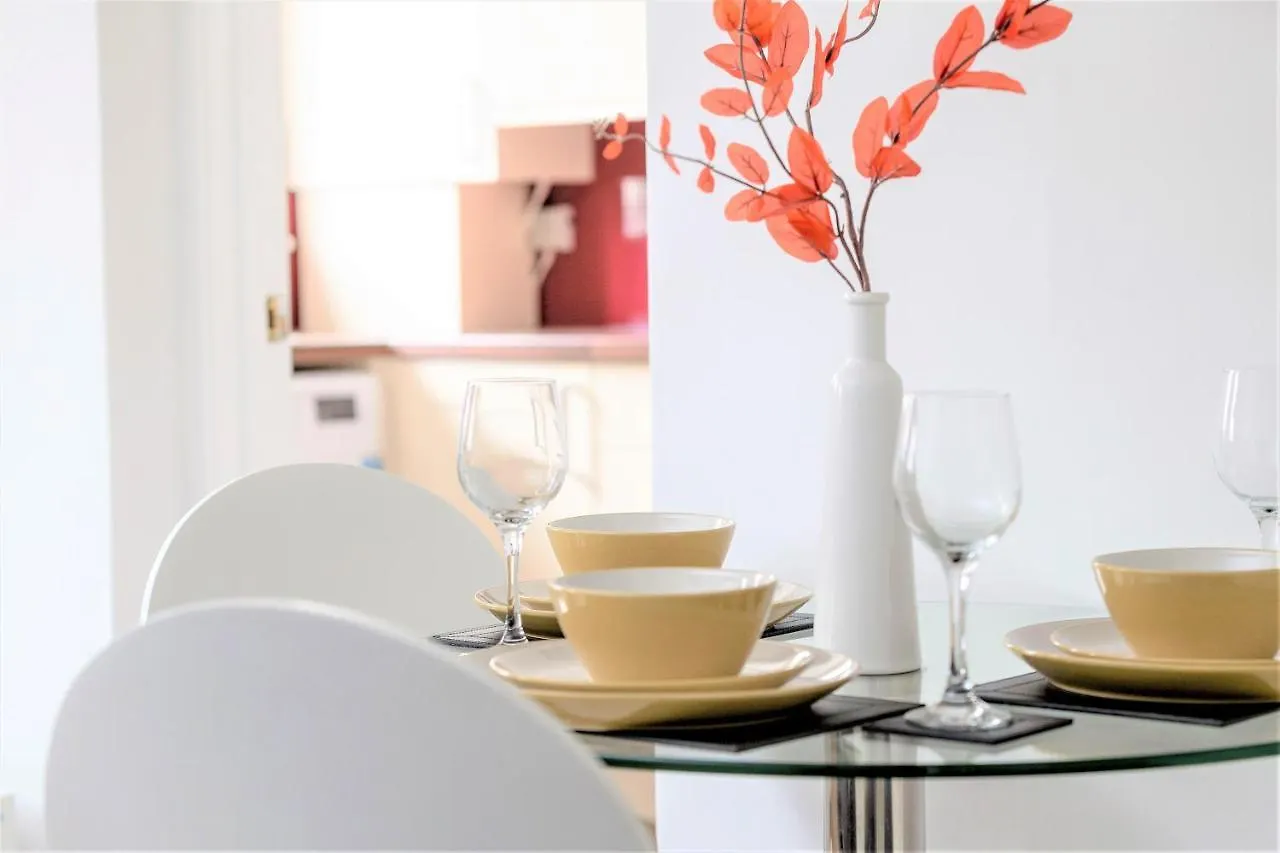 Apartment Stunning 1 Bed At Holyrood Palace & Arthurs Seat Edinburgh United Kingdom